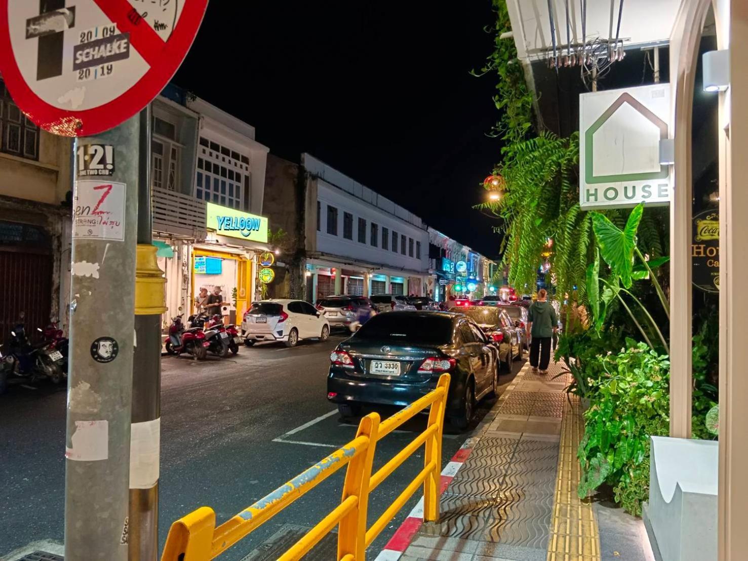 Chino Town At Yaowarat Phuket - Sha Plus Exterior photo